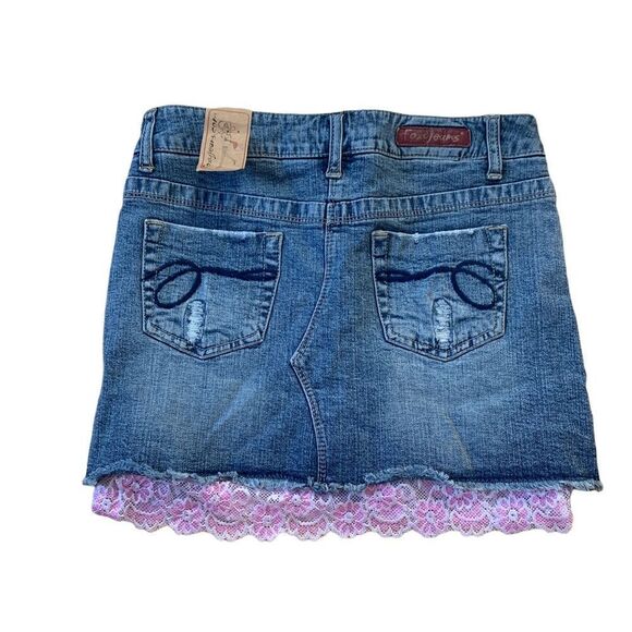 New Foxy Jeans Denim Mini Skirt - Picture 2 of 7